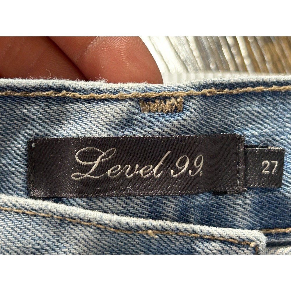 Level 99 Cut-off Jean Shorts Womens 27 Blue Denim Distressed Medium Wash Comfort - Picture 7 of 13